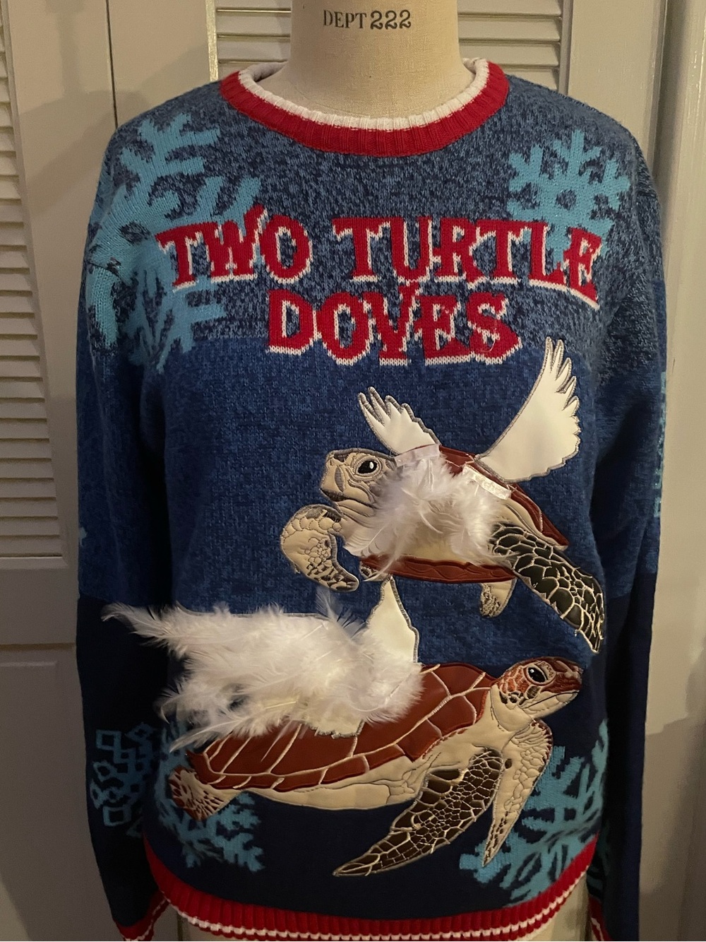 Men’s Ugly Christmas Holiday Sweater TwoTurtle Doves Feathery Appliqué. XL
